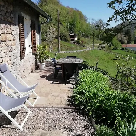 Rural Les Maires D'avaux Hébergement de vacances Saint-Bresson